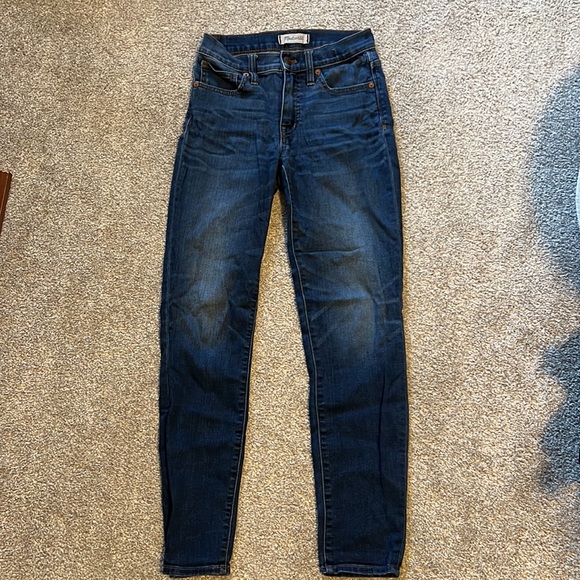 Madewell size 24 9" High-Rise Skinny Jeans, Medium-Dark wash, Used- Good - Picture 6 of 8